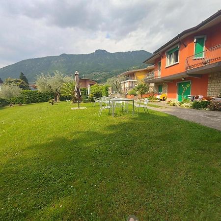 Villa Leilani B&B Sale Marasino Εξωτερικό φωτογραφία