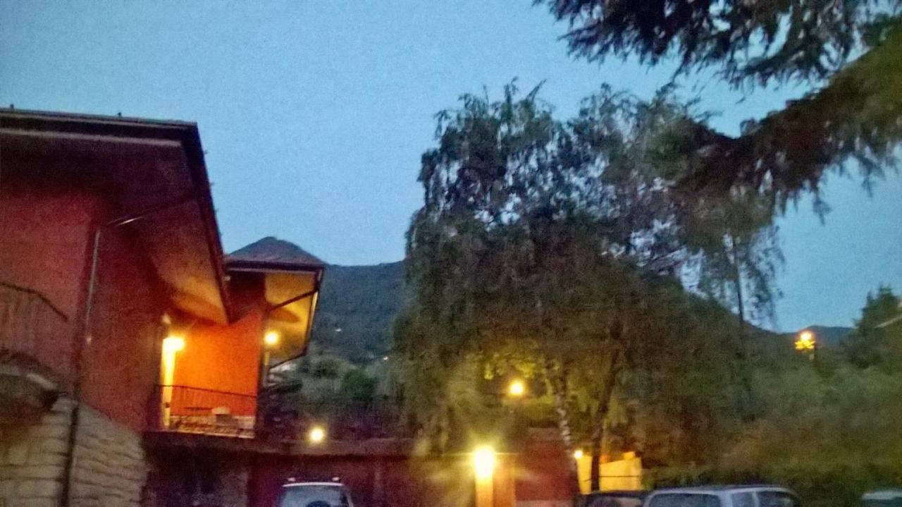 Villa Leilani B&B Sale Marasino Εξωτερικό φωτογραφία