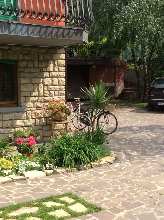 Villa Leilani B&B Sale Marasino Εξωτερικό φωτογραφία