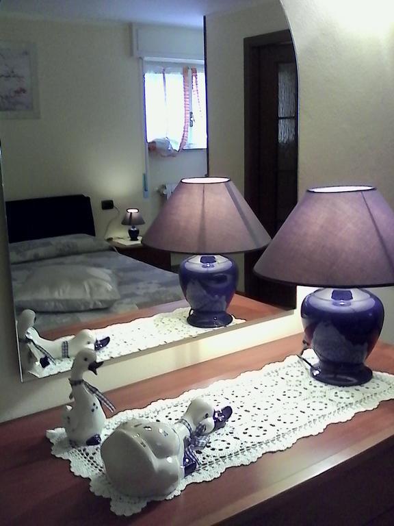 Villa Leilani B&B Sale Marasino Εξωτερικό φωτογραφία