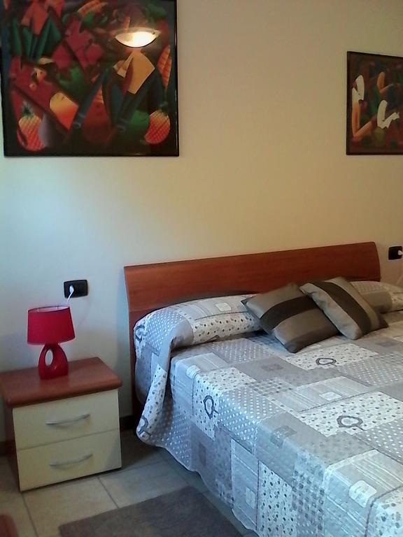 Villa Leilani B&B Sale Marasino Εξωτερικό φωτογραφία